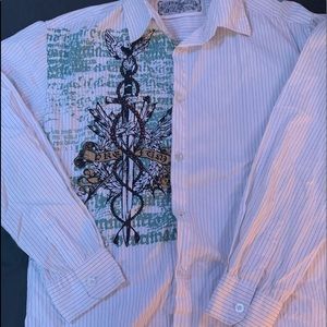 BUTTON UP BIRD AND SWORD DETAILING